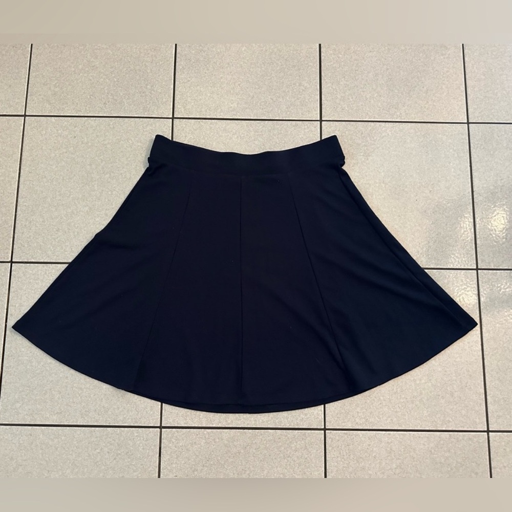 Old Navy - dark blue skirt